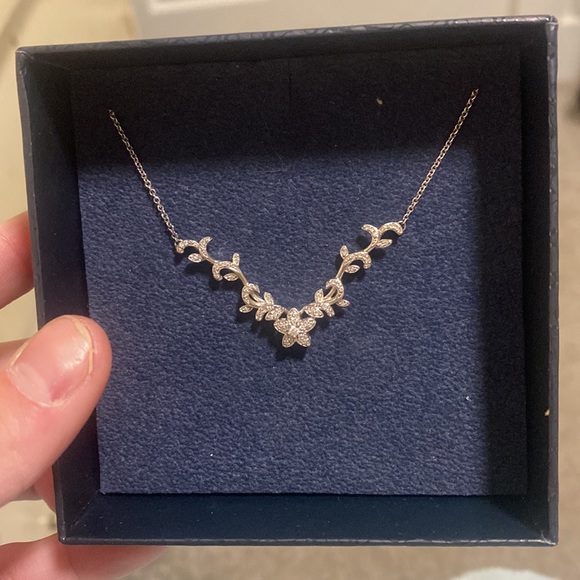 Diamond Flower Necklace